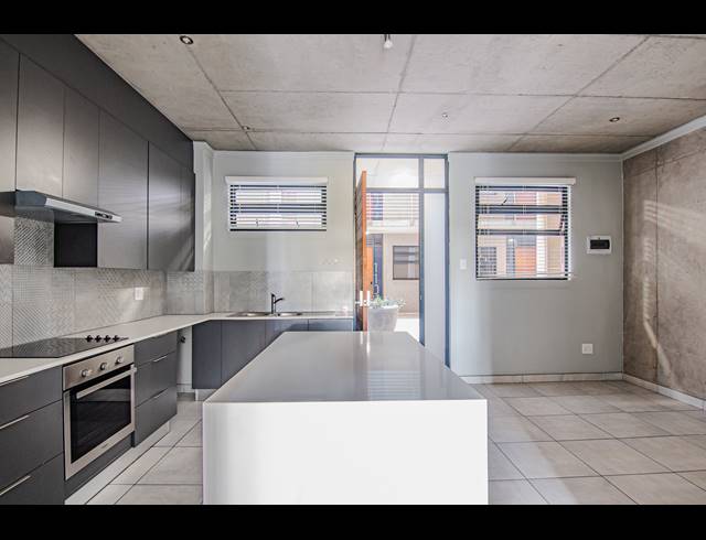 2 BEDROOM APARTMENT TO LET IN BROOKLYN